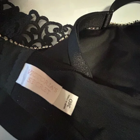 NWOT 36D Victoria's Secret Dream Angels Rhinestone Limited Edition Bra